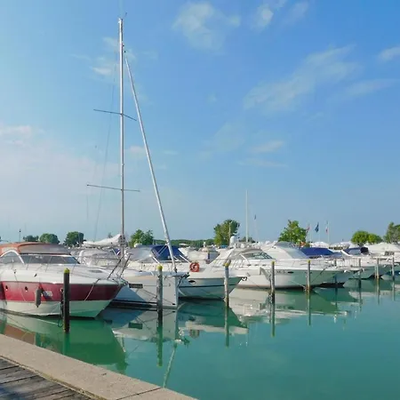 Lovely In Hébergement de vacances *