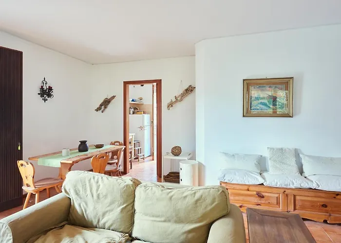 Lovely In * Λινιάνο Σαμπιαντόρο